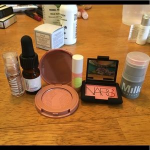 Travel size blush and highlight lot new